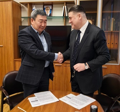 Минздрав Магаданской области и компания «СОГАЗ-Мед» подписали соглашение для улучшения оказания медицинской помощи населению, новости, пресс-релизы, статьи, «СОГАЗ-Мед», омс